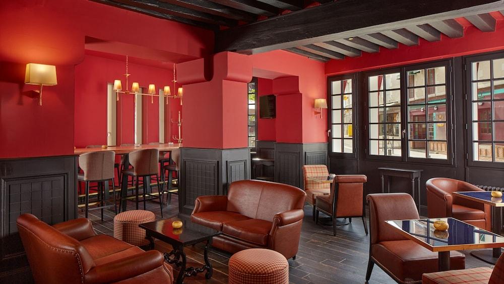 Relais Des Trois Chateaux Hotel-Restaurant - Teritoria Cour-Cheverny Exteriör bild