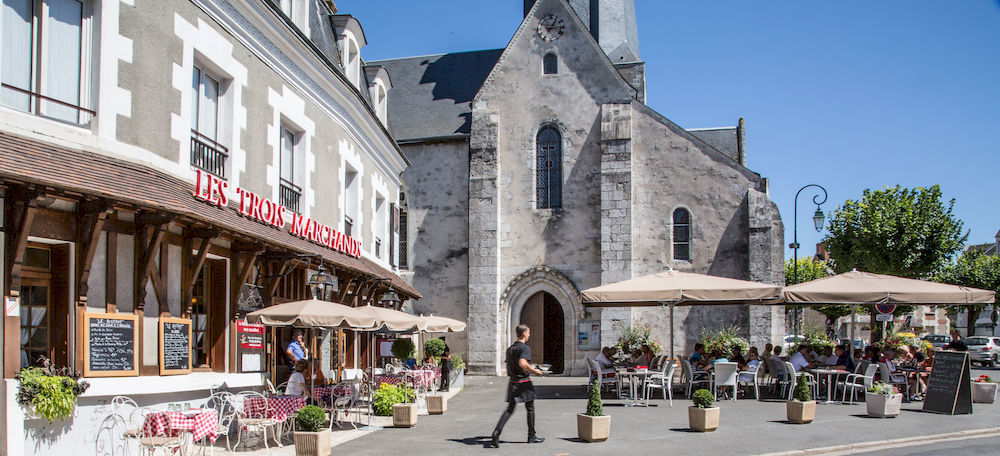Relais Des Trois Chateaux Hotel-Restaurant - Teritoria Cour-Cheverny Exteriör bild
