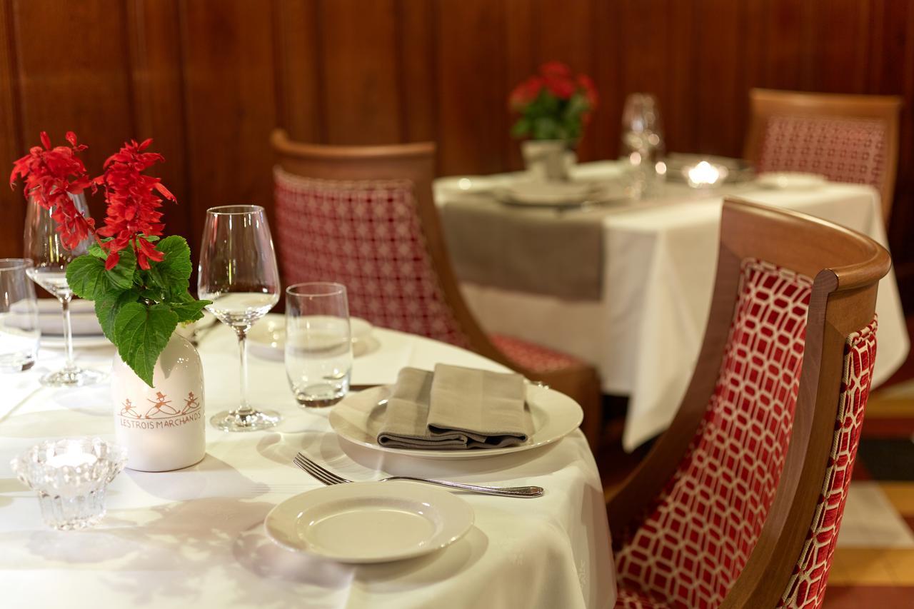 Relais Des Trois Chateaux Hotel-Restaurant - Teritoria Cour-Cheverny Exteriör bild